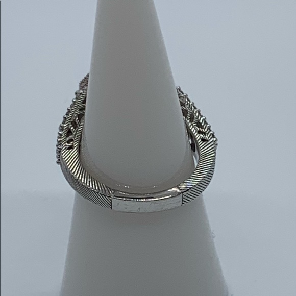 Judith Ripka Diamonique Silver Ring Sz 6 - Picture 3 of 9
